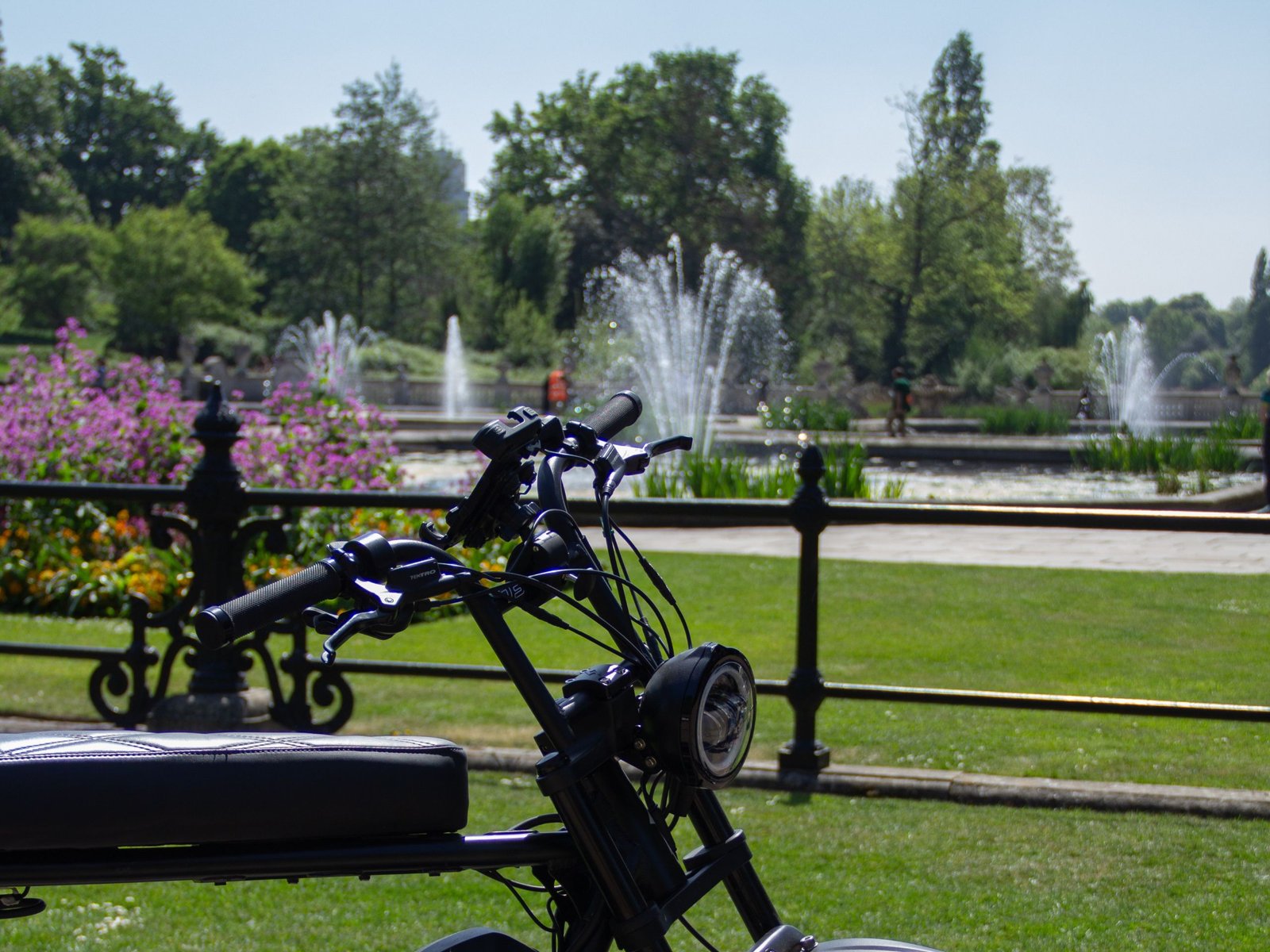 italian gardens tour guide