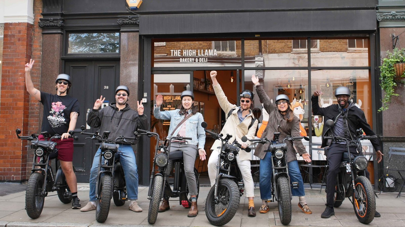 Guests of FOF Bike tour starting their public tour from High Llama Cafe in Fitzrovia
